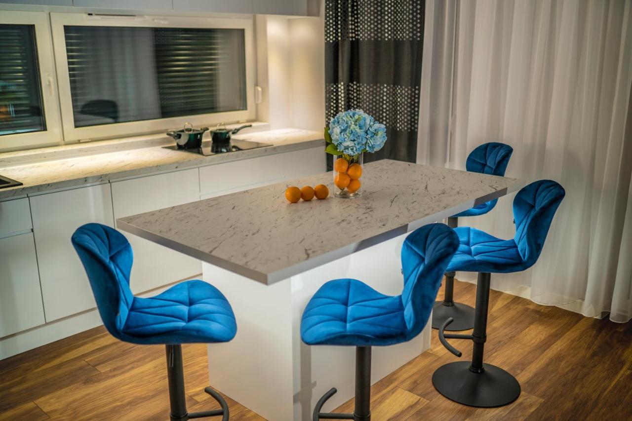 Apartament W Cieplicach Comfort イェレニャ・グーラ エクステリア 写真