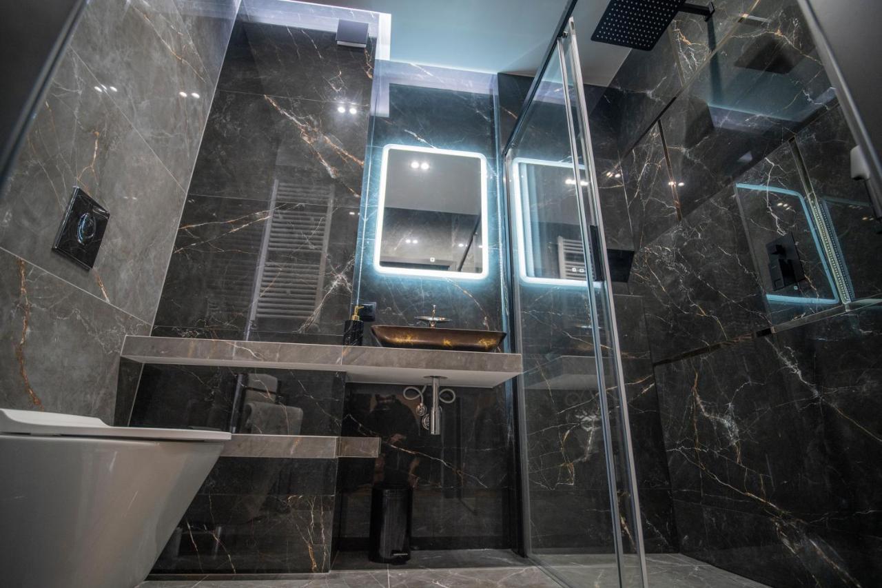 Apartament W Cieplicach Comfort イェレニャ・グーラ エクステリア 写真