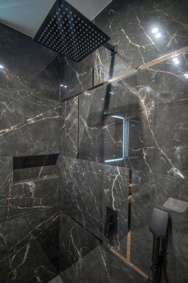 Apartament W Cieplicach Comfort イェレニャ・グーラ エクステリア 写真